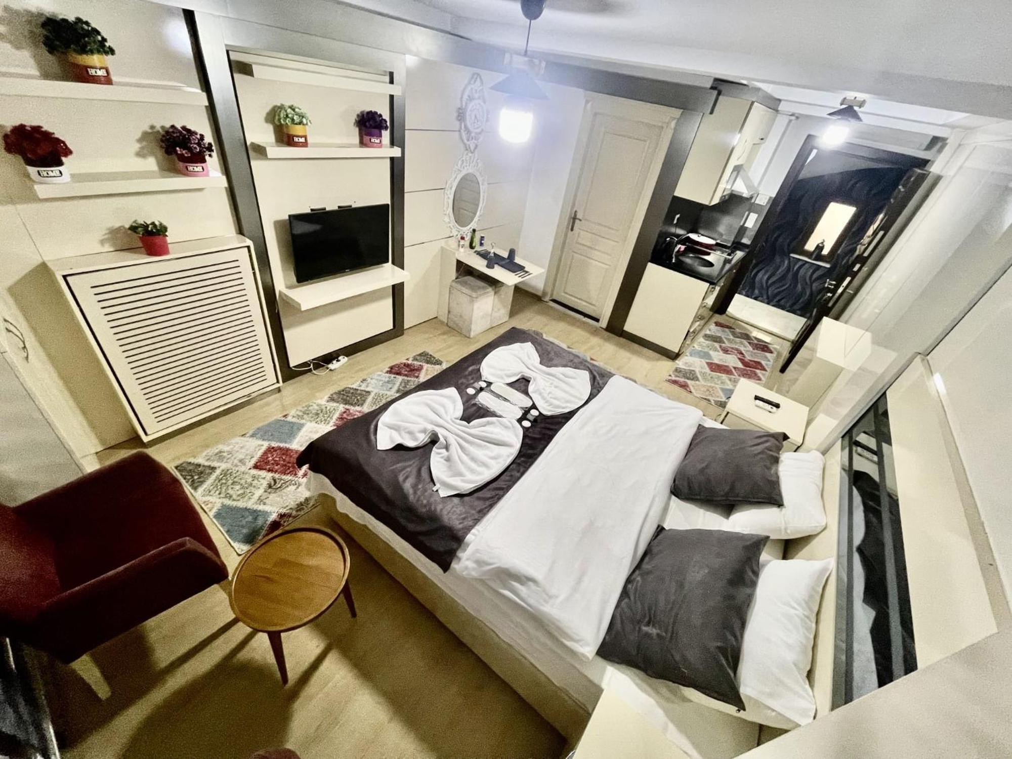 Taksim Pera Center Residence Hotel Istanboel Buitenkant foto