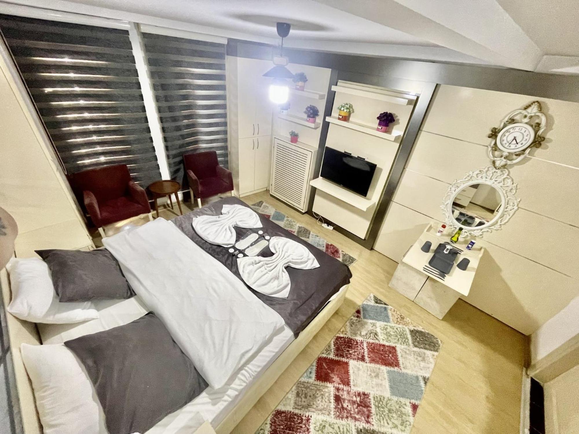 Taksim Pera Center Residence Hotel Istanboel Buitenkant foto